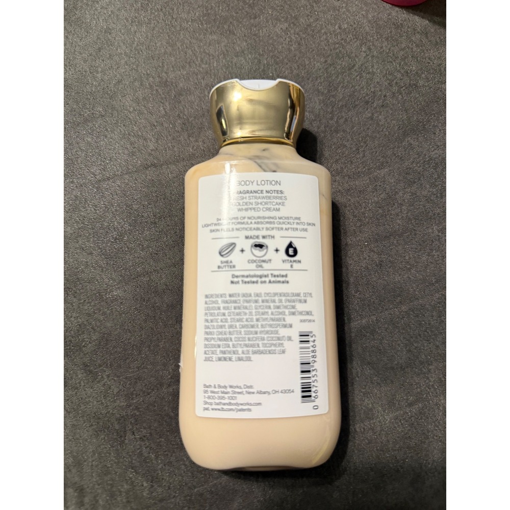 Bath & Body Works Strawberry Pound Cake Body Lotion 8oz Bake Shop 80% full - Picture 2 of 3